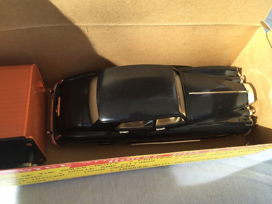 Vintage The Rolls Royce With Horse Box And Horse New In Box By OK Hong Kong [Photo 3]