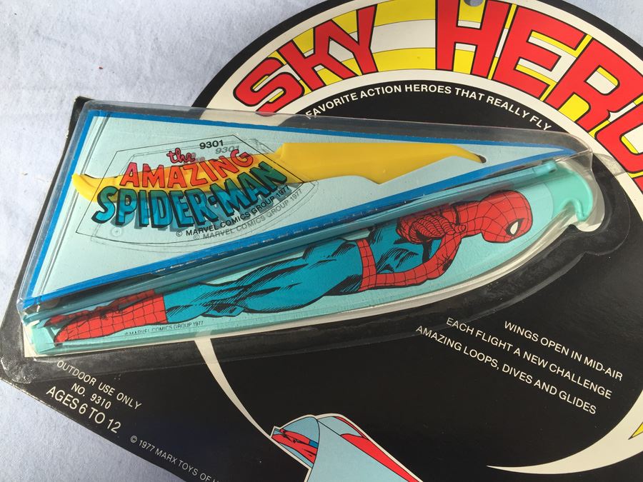 Marx Toys The Amazing Spider-Man Sky Heroes New On Card 1977 [Photo 2]