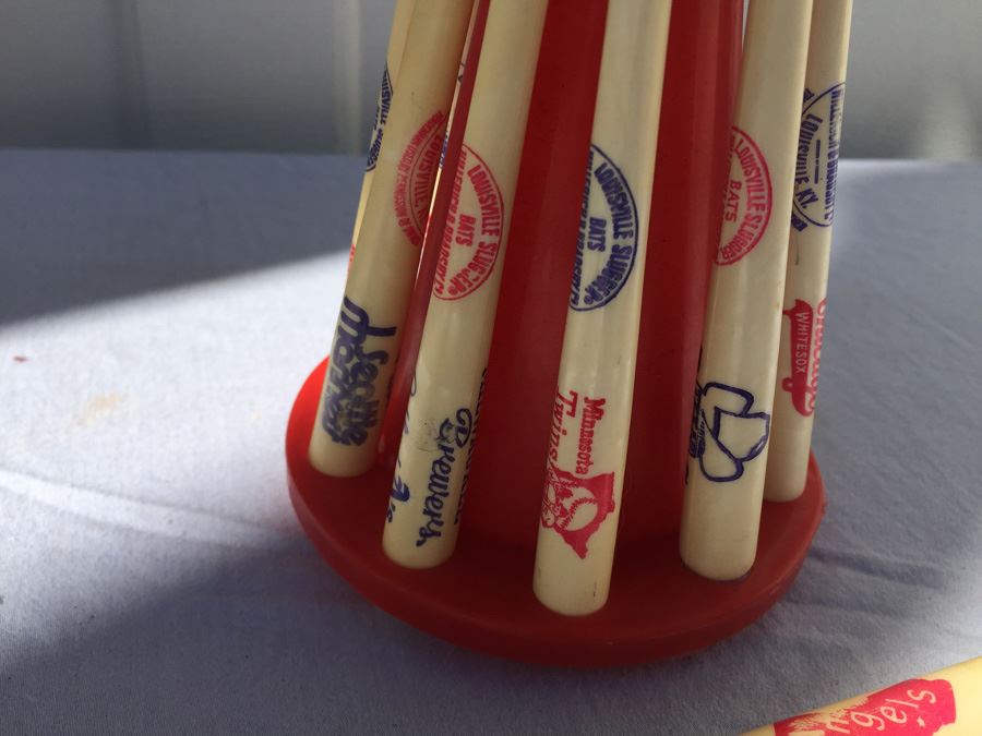 Vintage Plastic Hillerich & Bradsby Co Baseball Bats With Display Carousel - Note That Carousel Is Broken In Several Places [Photo 3]