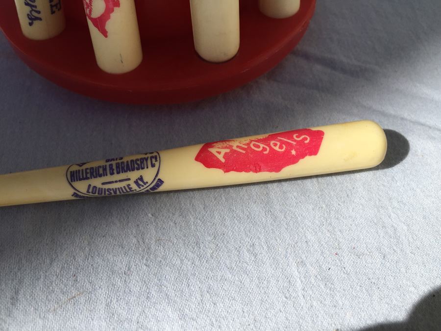 Vintage Plastic Hillerich & Bradsby Co Baseball Bats With Display Carousel - Note That Carousel Is Broken In Several Places [Photo 2]