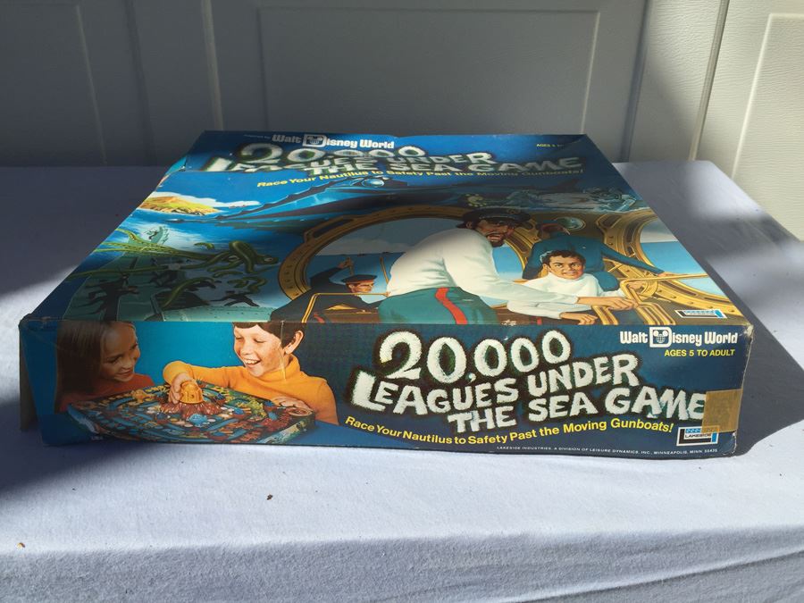 Walt Disney World 20,000 Leagues Under The Sea Game 1975 [Photo 5]