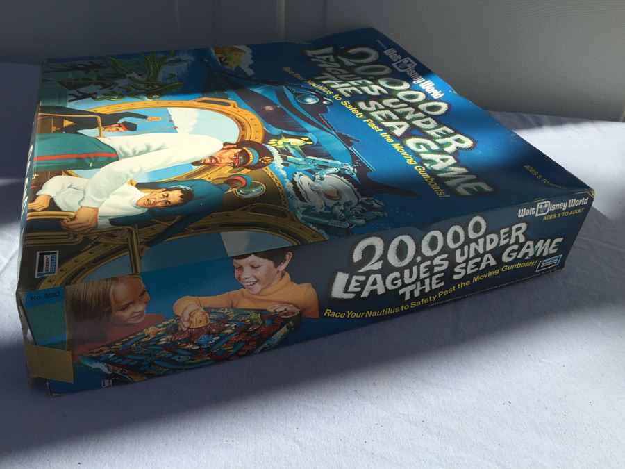 Walt Disney World 20,000 Leagues Under The Sea Game 1975 [Photo 6]