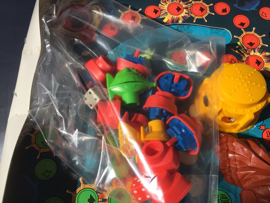 Walt Disney World 20,000 Leagues Under The Sea Game 1975 [Photo 10]