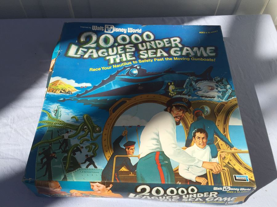 Walt Disney World 20,000 Leagues Under The Sea Game 1975 [Photo 1]