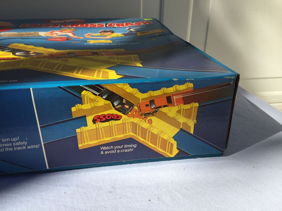 HOT WHEELS Criss Cross Crash Set New In Box Mattel 1978 [Photo 9]