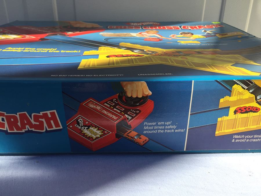 HOT WHEELS Criss Cross Crash Set New In Box Mattel 1978 [Photo 8]