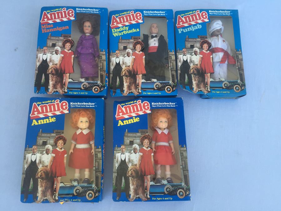 1982 knickerbocker annie sales doll