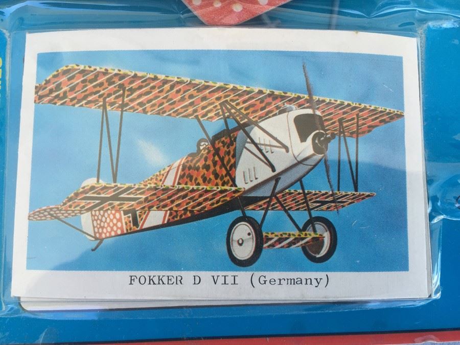 World War I Power Prop Glider New On Card 1977 Fokker D VII Germany - De Havilland Moth U.K. [Photo 3]