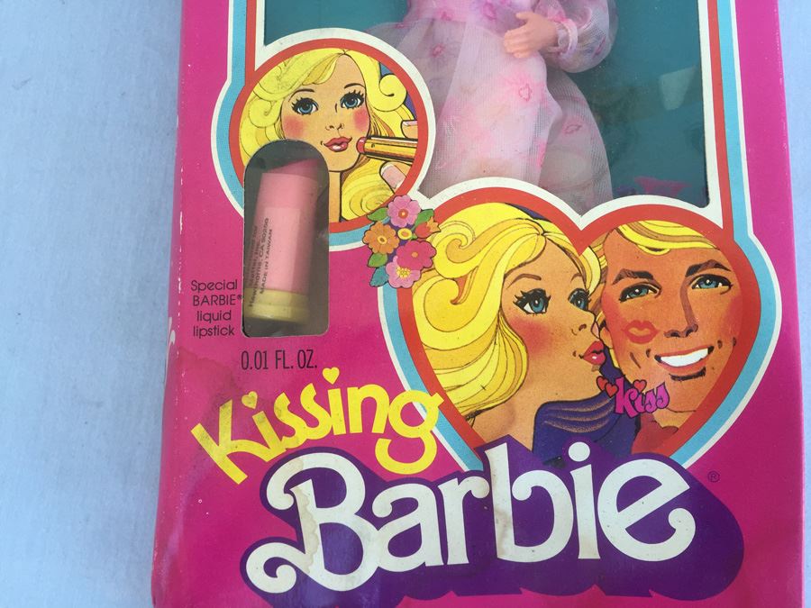Kissing Barbie New In Box (Box Has Some Damage) Mattel 1978 [Photo 2]