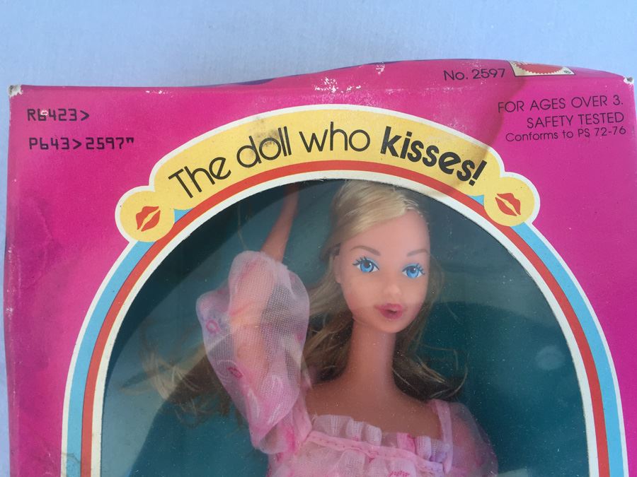 Kissing Barbie New In Box (Box Has Some Damage) Mattel 1978 [Photo 7]