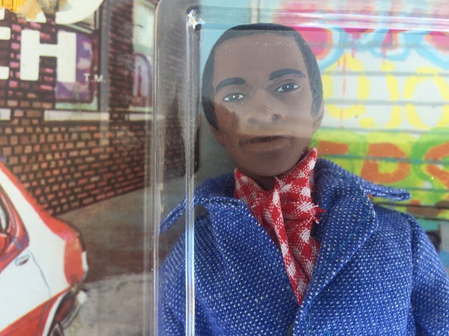 (4) Starsky & Hutch Action Figures New On Card (Cards Have Damage) Mego 1976 Huggy Bear Chopper Starsky Hutch [Photo 13]