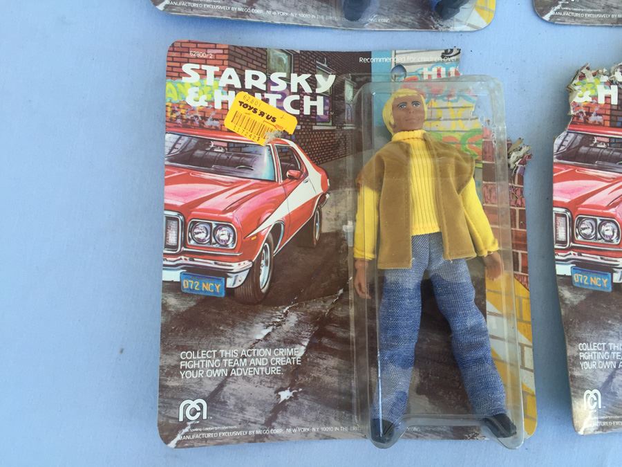 (4) Starsky & Hutch Action Figures New On Card (Cards Have Damage) Mego 1976 Huggy Bear Chopper Starsky Hutch [Photo 3]