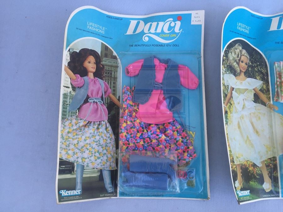 Vintage 1978 DARCI COVERGIRL DOLL WEARING authentic SUIT YOURSELF doll clothes outfit.