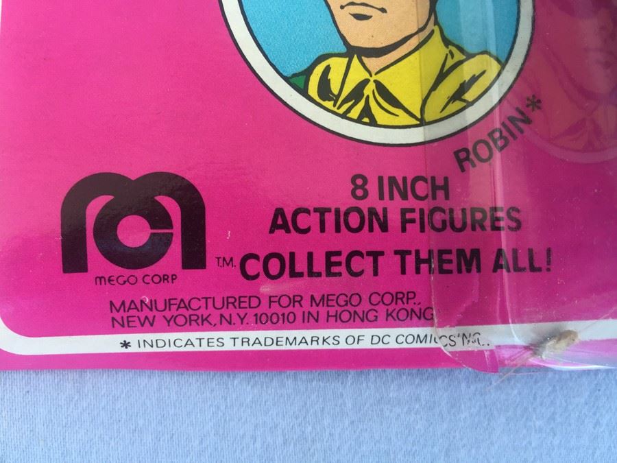 Batman 8 Inch Action Figure Mego New On Card 1977 [Photo 7]