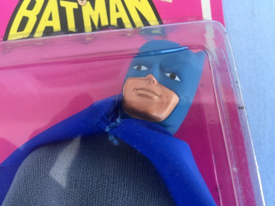 Batman 8 Inch Action Figure Mego New On Card 1977 [Photo 4]