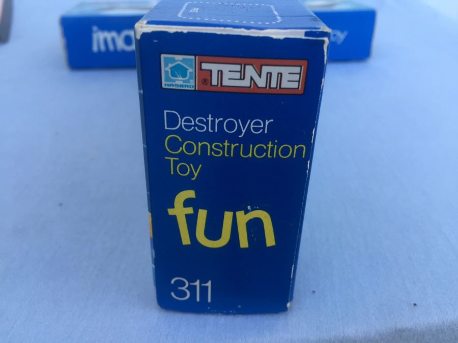 (2) TENTE Cargo Ship And Destroyer New In Box Lego Hasbro 1977 [Photo 8]