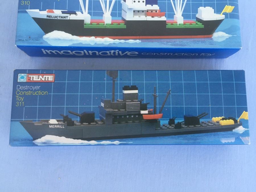 (2) TENTE Cargo Ship And Destroyer New In Box Lego Hasbro 1977 [Photo 5]
