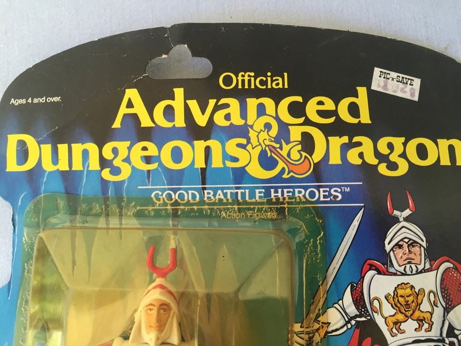 Advanced Dungeons & Dragons Action Figure BOWMARC Good Crusader New On Card TSR 1983 [Photo 6]