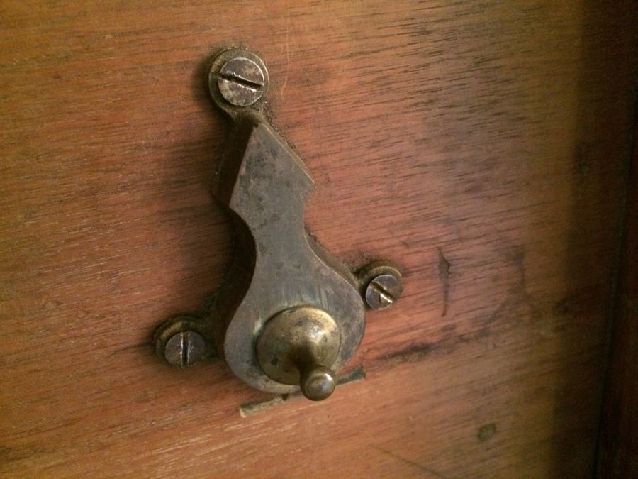 Expandable Folding Pedestal Round Dining Table [Photo 4]