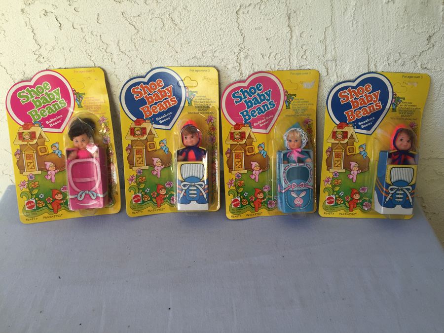(4) Collection Of Shoe Baby Beans Mattel New On Card 1978