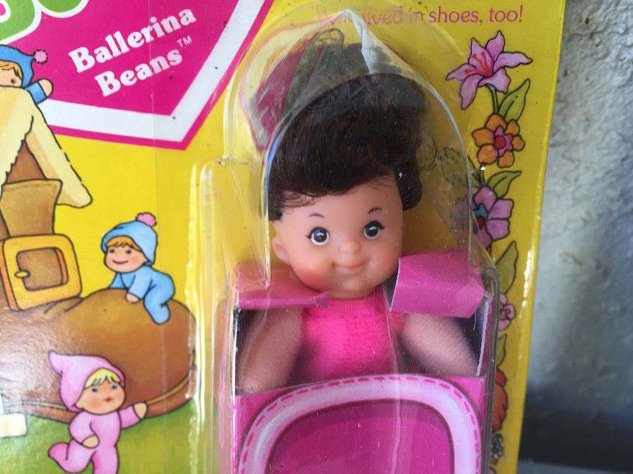 (4) Collection Of Shoe Baby Beans Mattel New On Card 1978 [Photo 6]