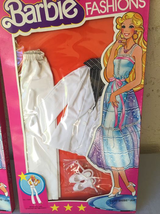 Super Size 18 Inch Barbie Fashions White City Suit Mattel New In Box  [Photo 8]