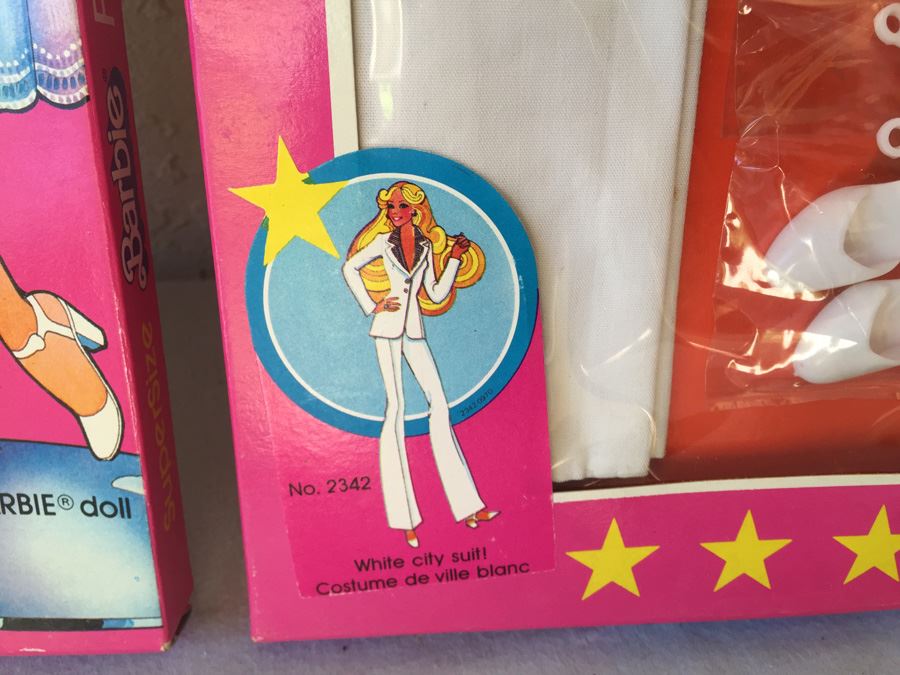 Super Size 18 Inch Barbie Fashions White City Suit Mattel New In Box  [Photo 6]