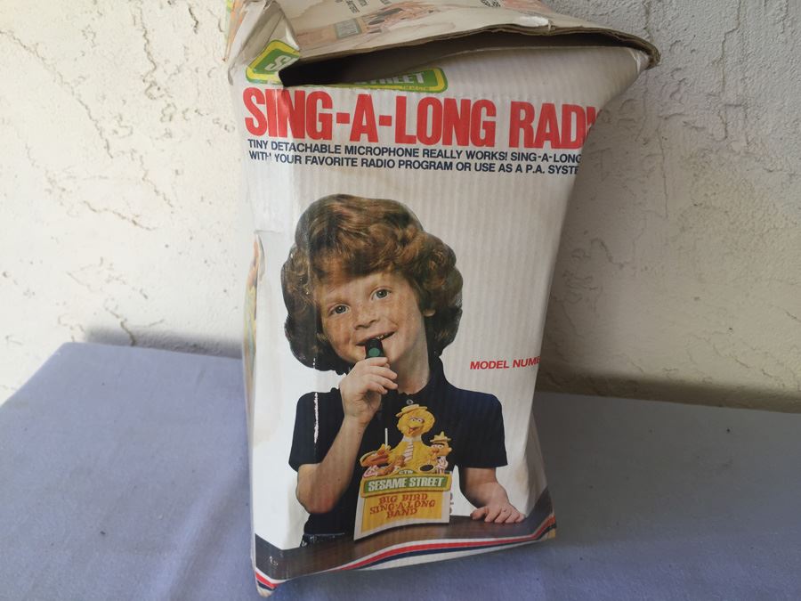 Sesame Street Big Bird Sing-A-Long Radio Jim Henson Muppets With Box [Photo 8]