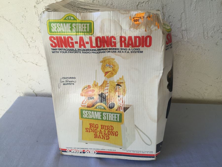 Sesame Street Big Bird Sing-A-Long Radio Jim Henson Muppets With Box [Photo 7]