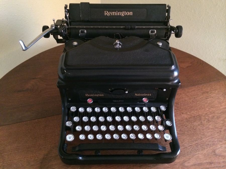 Remington Typewriter Standard Noiseless No. 10