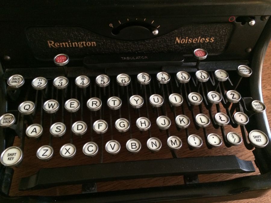 Remington Typewriter Standard Noiseless No. 10 [Photo 2]