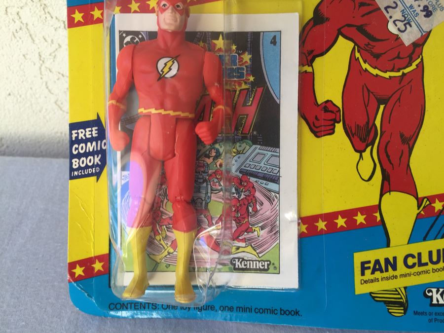 The FLASH Super Powers Collection Kenner New On Card Free Comic Book 1984 [Photo 4]