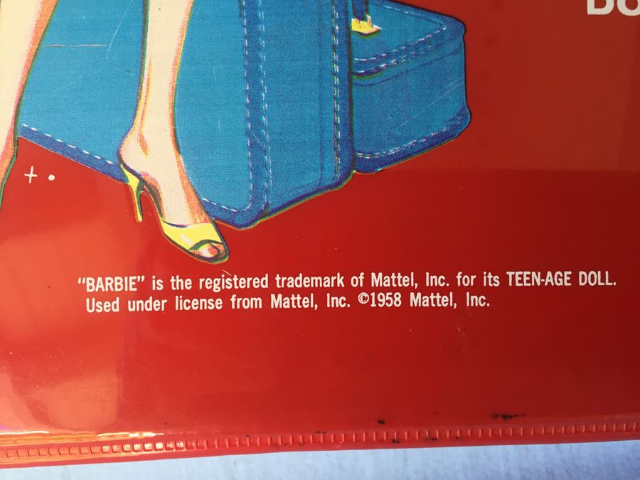 Red Barbie Doll Case 1958 With Barbie Clothes And Accessories Mattel [Photo 8]