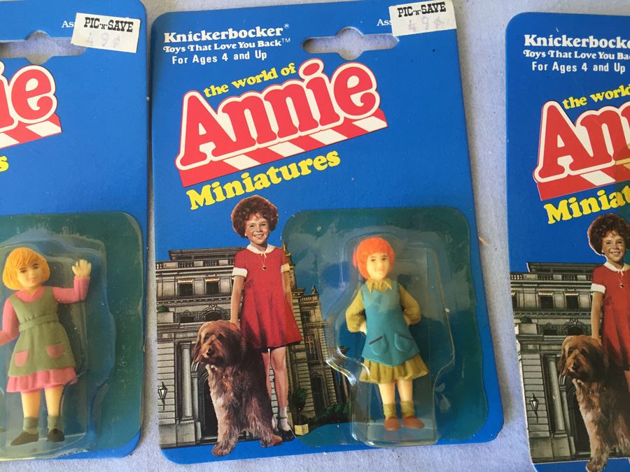 (12) Annie Miniatures Action Figures Dolls New On Card Knickerbocker Toys  [Photo 6]
