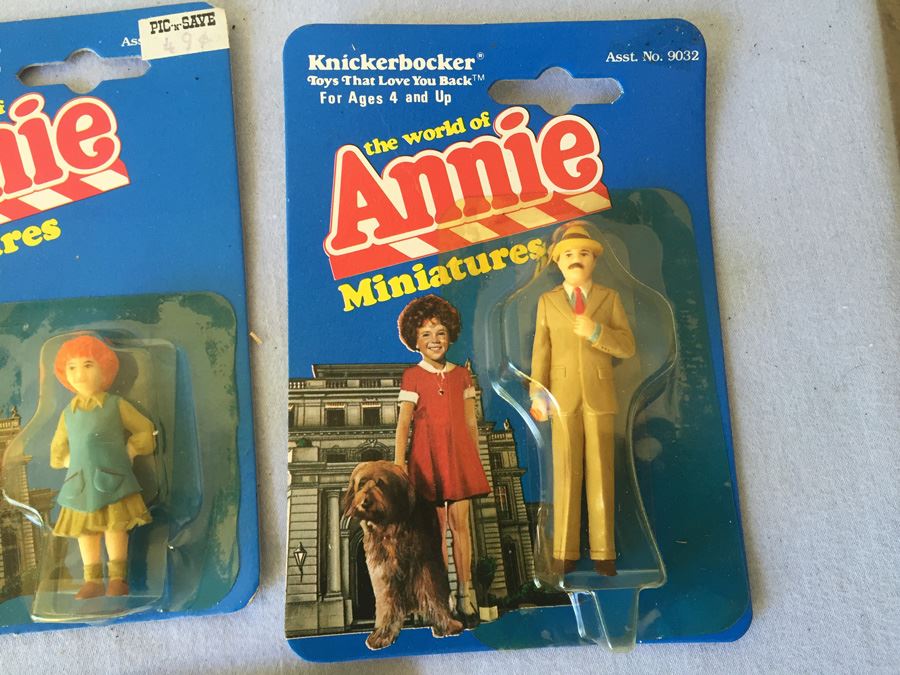 (12) Annie Miniatures Action Figures Dolls New On Card Knickerbocker Toys  [Photo 7]