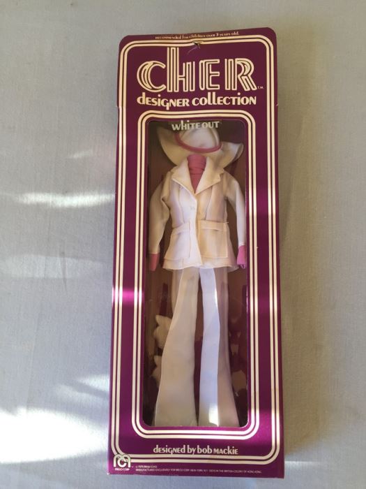 CHER Designer Collection Mego Designed By Bob Mackie White Out 1976 [Photo 1]