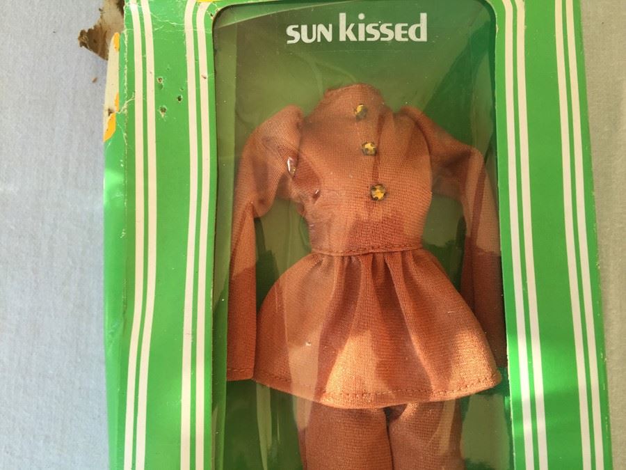 CHER Designer Collection Mego Designed By Bob Mackie Sun Kissed 1976 [Photo 5]