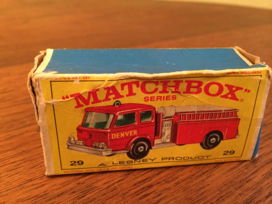 Matchbox Lesney 29 Fire Pumper Truck [Photo 3]