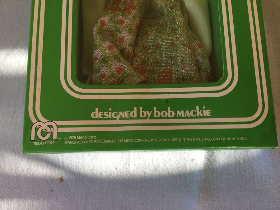 CHER Designer Collection Mego Designed By Bob Mackie Stepping Out 1976 [Photo 2]