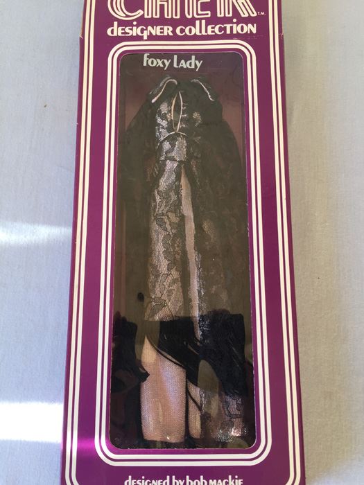 CHER Designer Collection Mego Designed By Bob Mackie Foxy Lady [Photo 6]