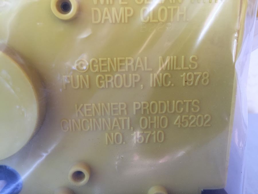 Easy-Bake Mini-Wave Oven Betty Crocker Kenner 1978 [Photo 3]