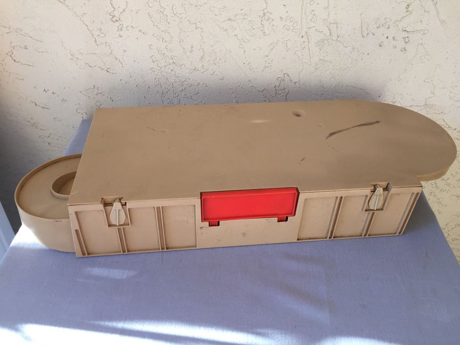 Hot Wheels Service Center Legs Are Missing And Some Of The Stickers Have Come Off Mattel 1979 [Photo 4]