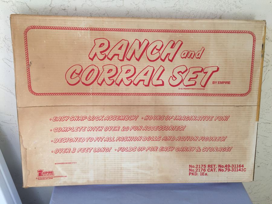 Ranch And Corral Set New In Box By Empire Toys 1977 [Photo 10]