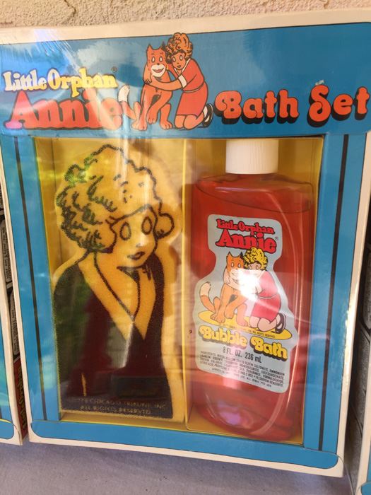 Lot Of Little Orphan Annie Bubble Bath Items 1978 [Photo 8]