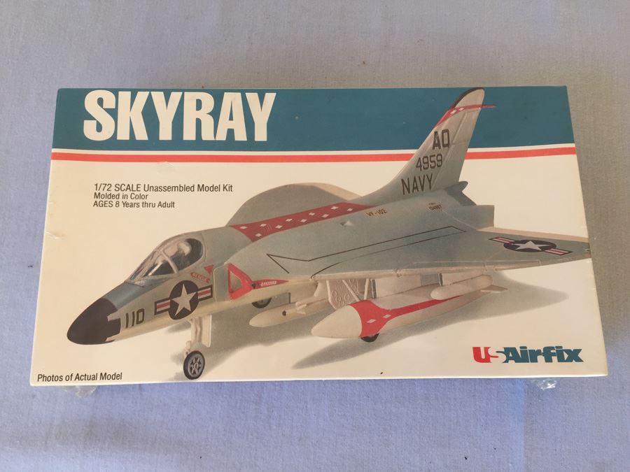 USAirFix Model Kit Of F4D SKYRAY Sealed New In Box 1979 [Photo 2]