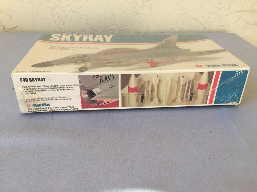 USAirFix Model Kit Of F4D SKYRAY Sealed New In Box 1979 [Photo 3]