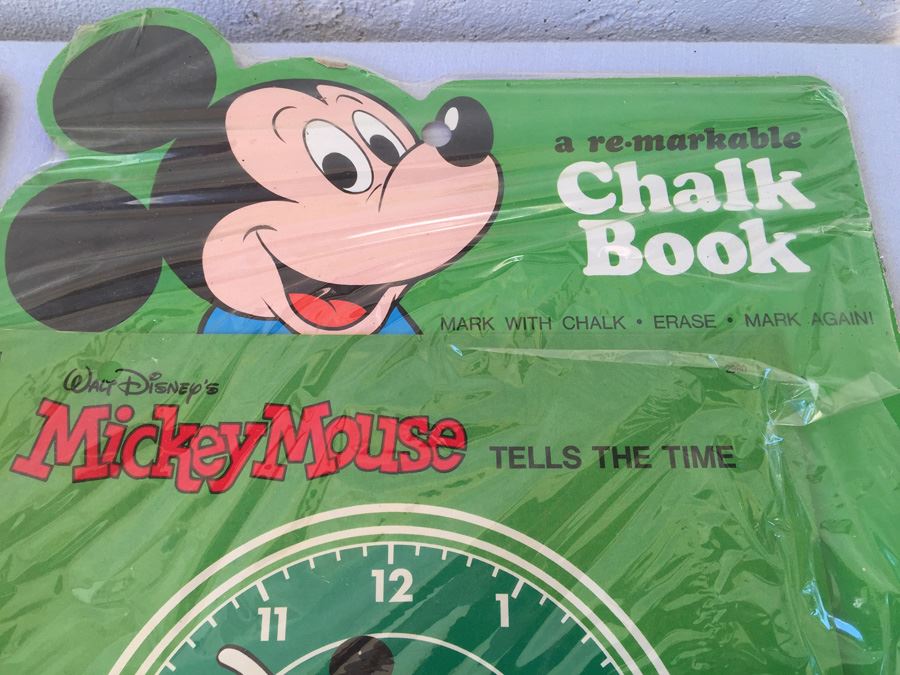 (3) Walt Disney Chalk Book Mickey Mouse Tells The Time Pluto Donald Duck Books [Photo 8]