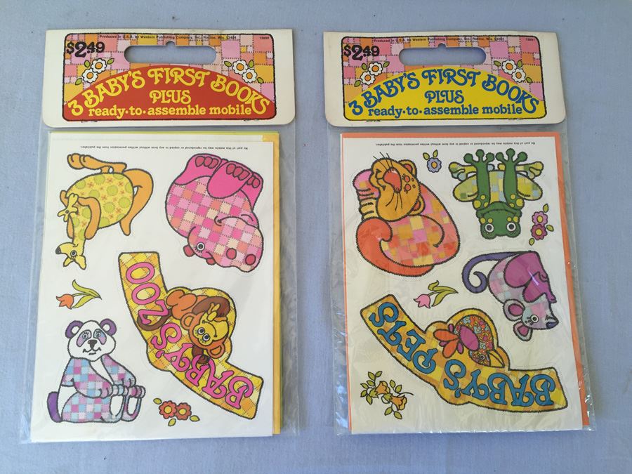 (2) Baby's First Book Plus Mobile New Sealed Walt Disney Winnie-The-Pooh And Richard Scarry's Play Day [Photo 7]