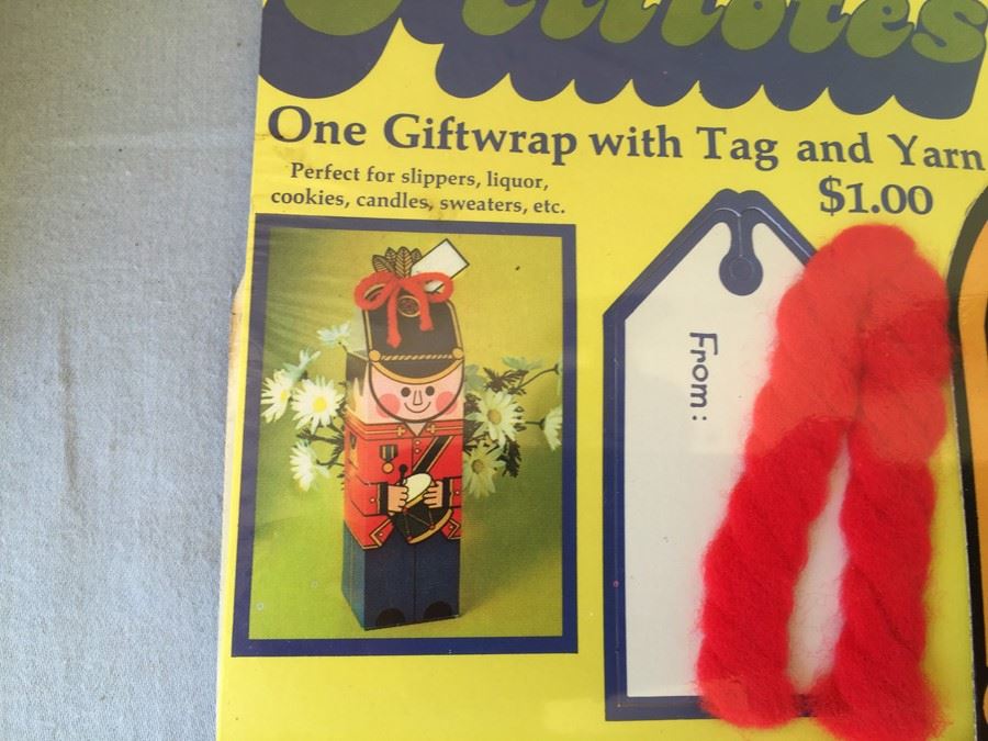 Huge Lot Of Vintage Petitotes Giftwrap With Tag And Yarn New Sealed [Photo 13]