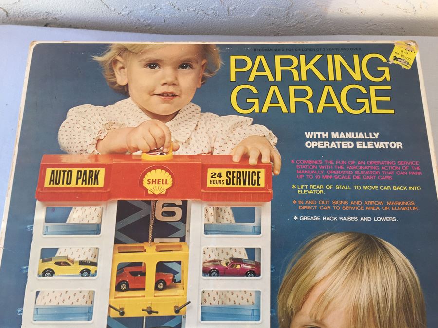 Parking Garage Playset With Box Kmart [Photo 4]